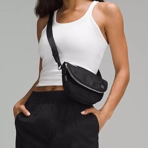 Black Lululemon Festival bag